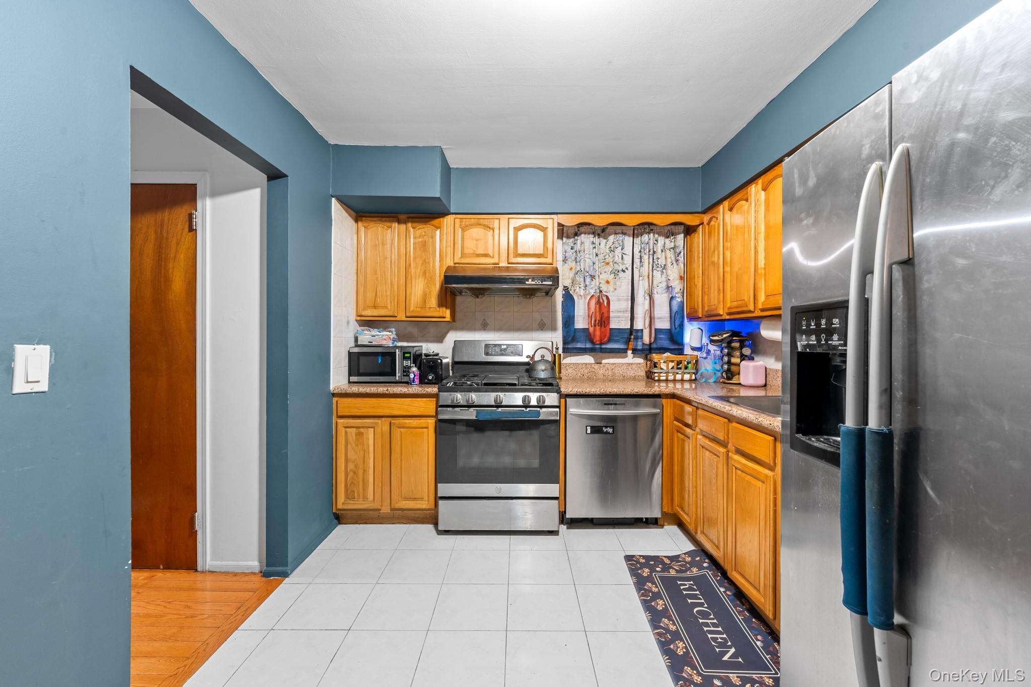 97 Arlington Avenue, Valley Stream, NY 11580