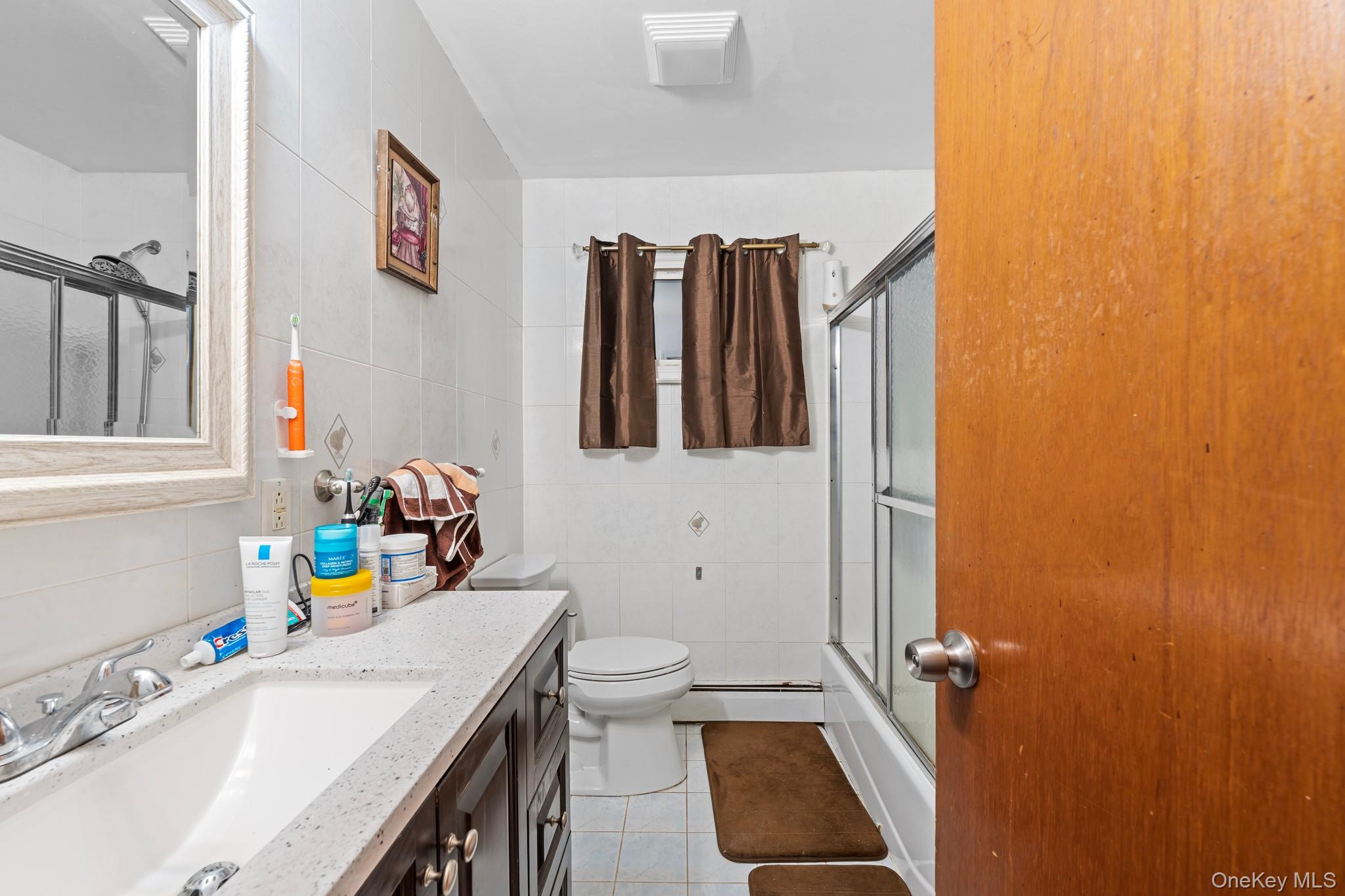 97 Arlington Avenue, Valley Stream, NY 11580