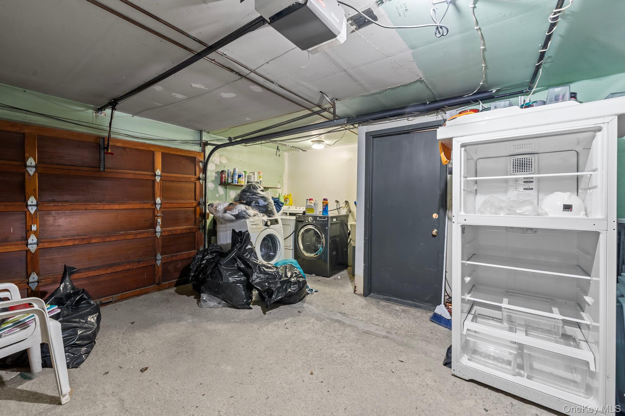 97 Arlington Avenue, Valley Stream, NY 11580