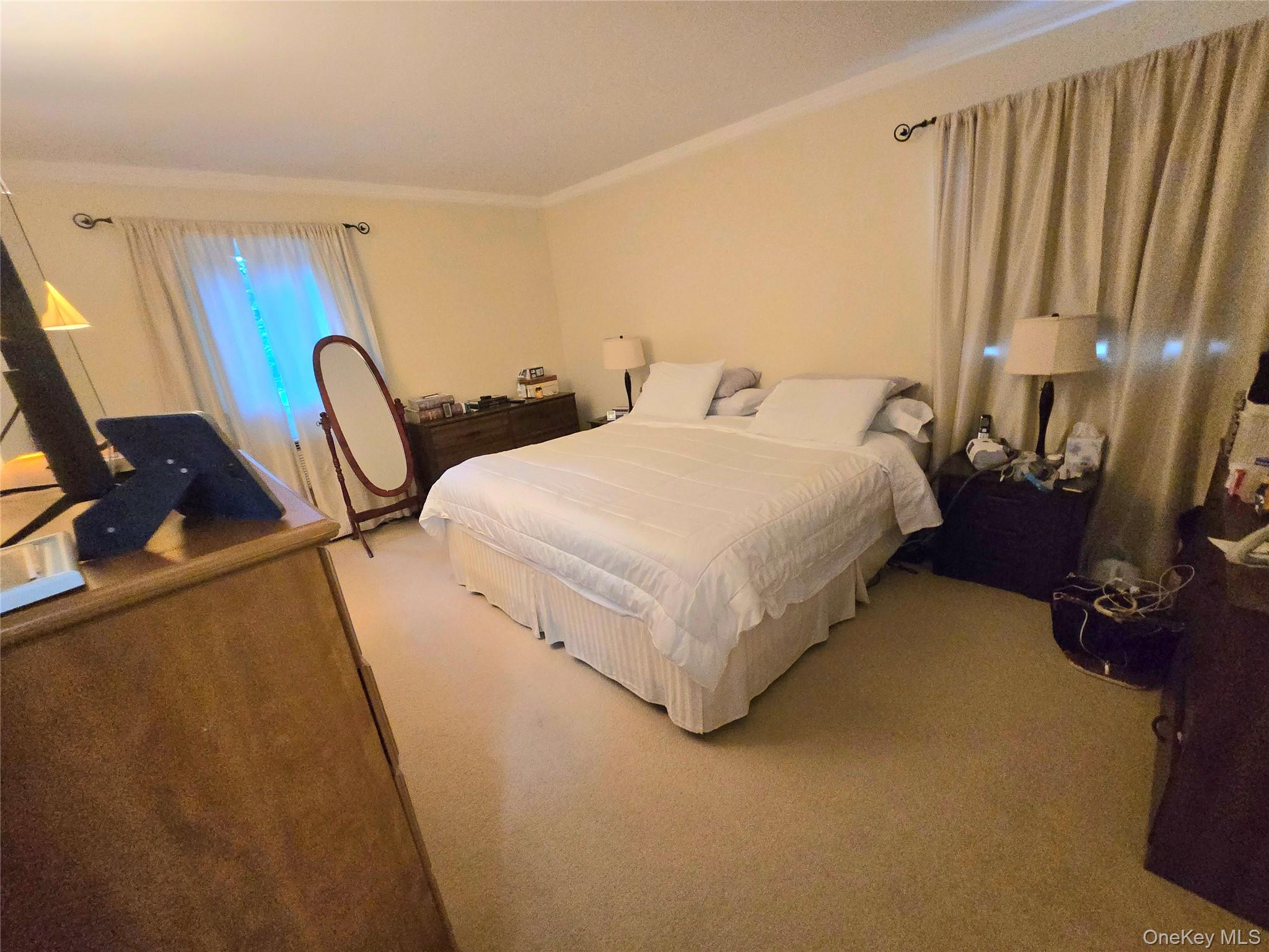 35 Quincy Road, Putnam Valley, NY 10579