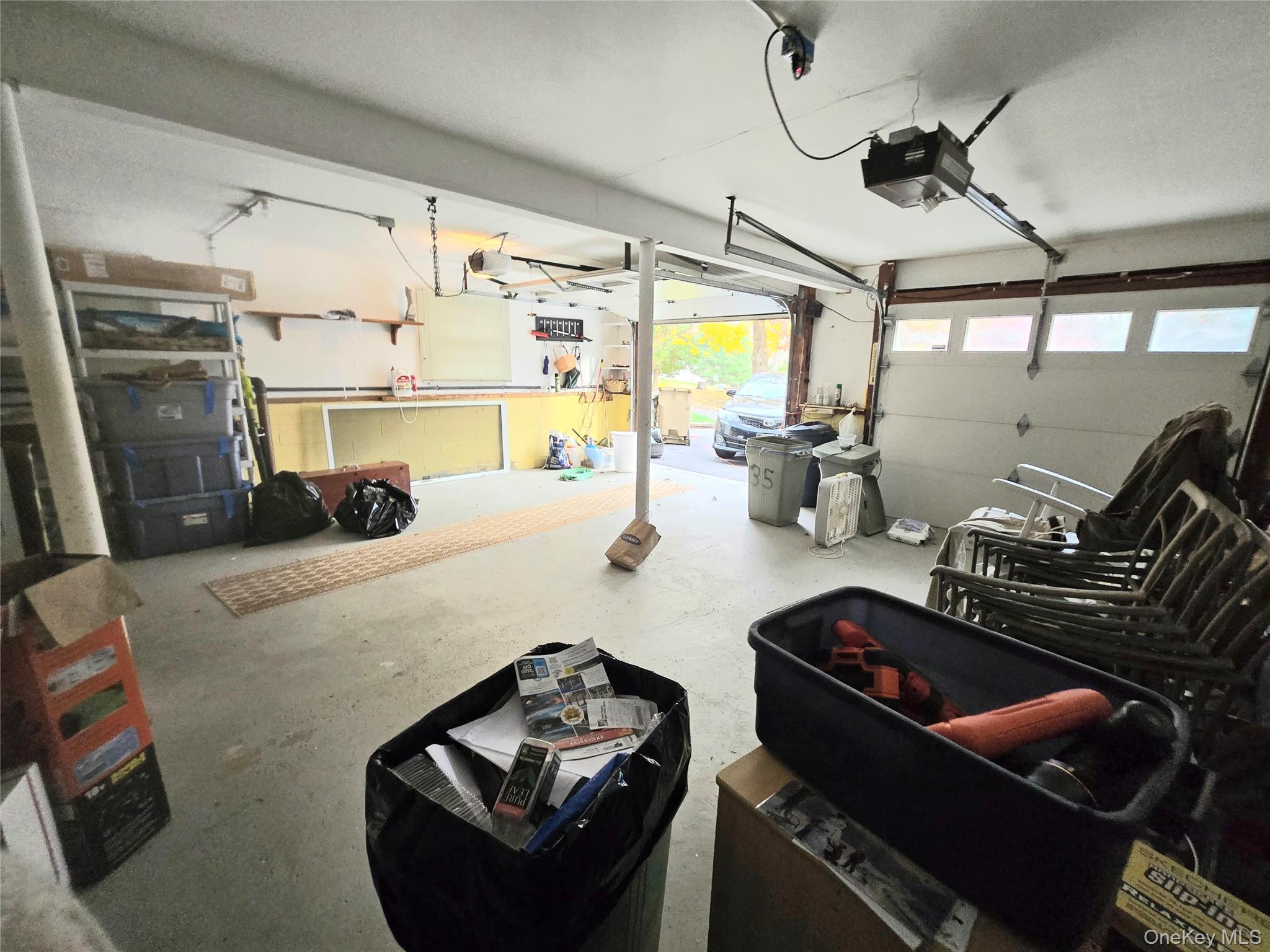 35 Quincy Road, Putnam Valley, NY 10579