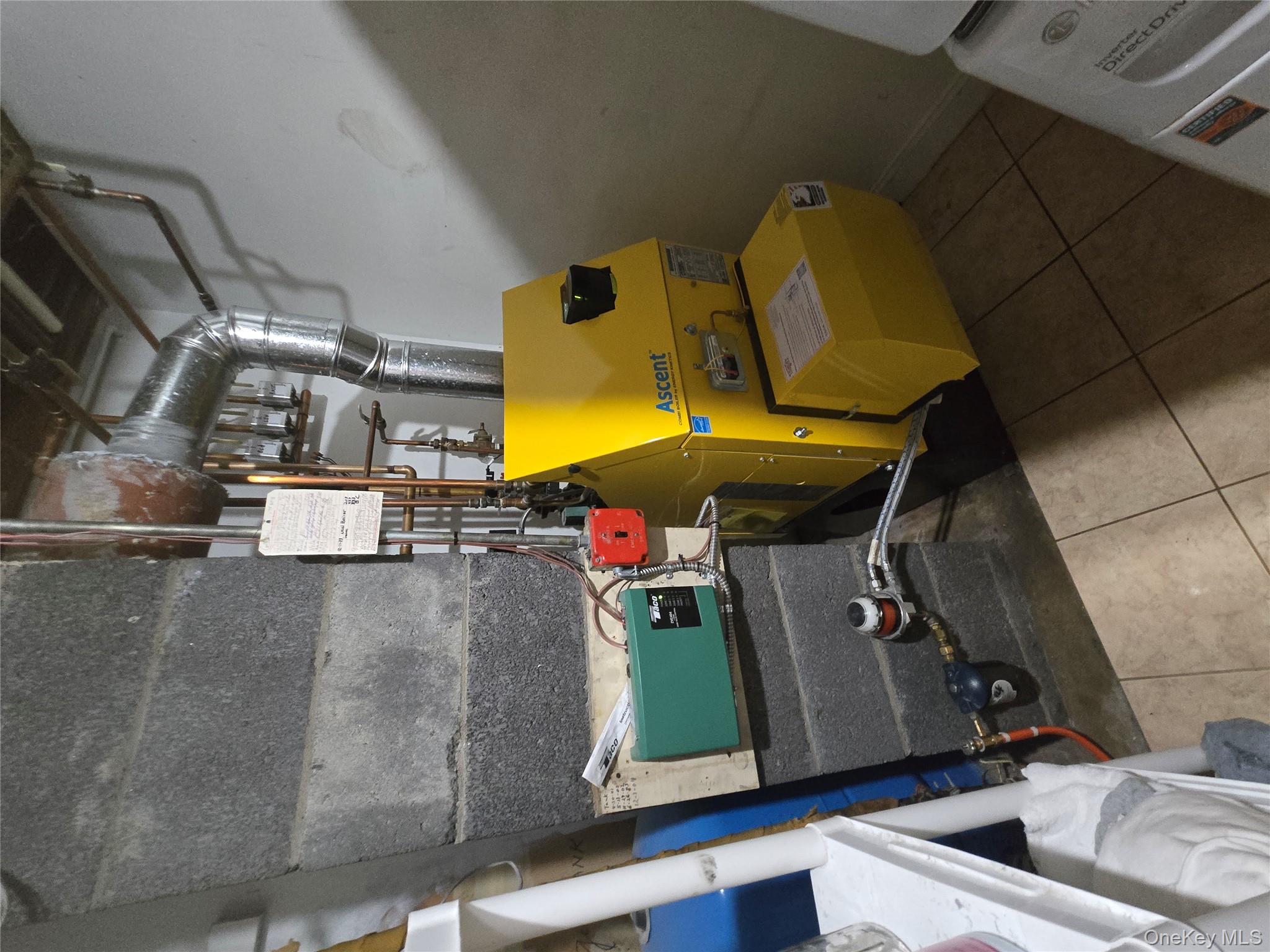 35 Quincy Road, Putnam Valley, NY 10579