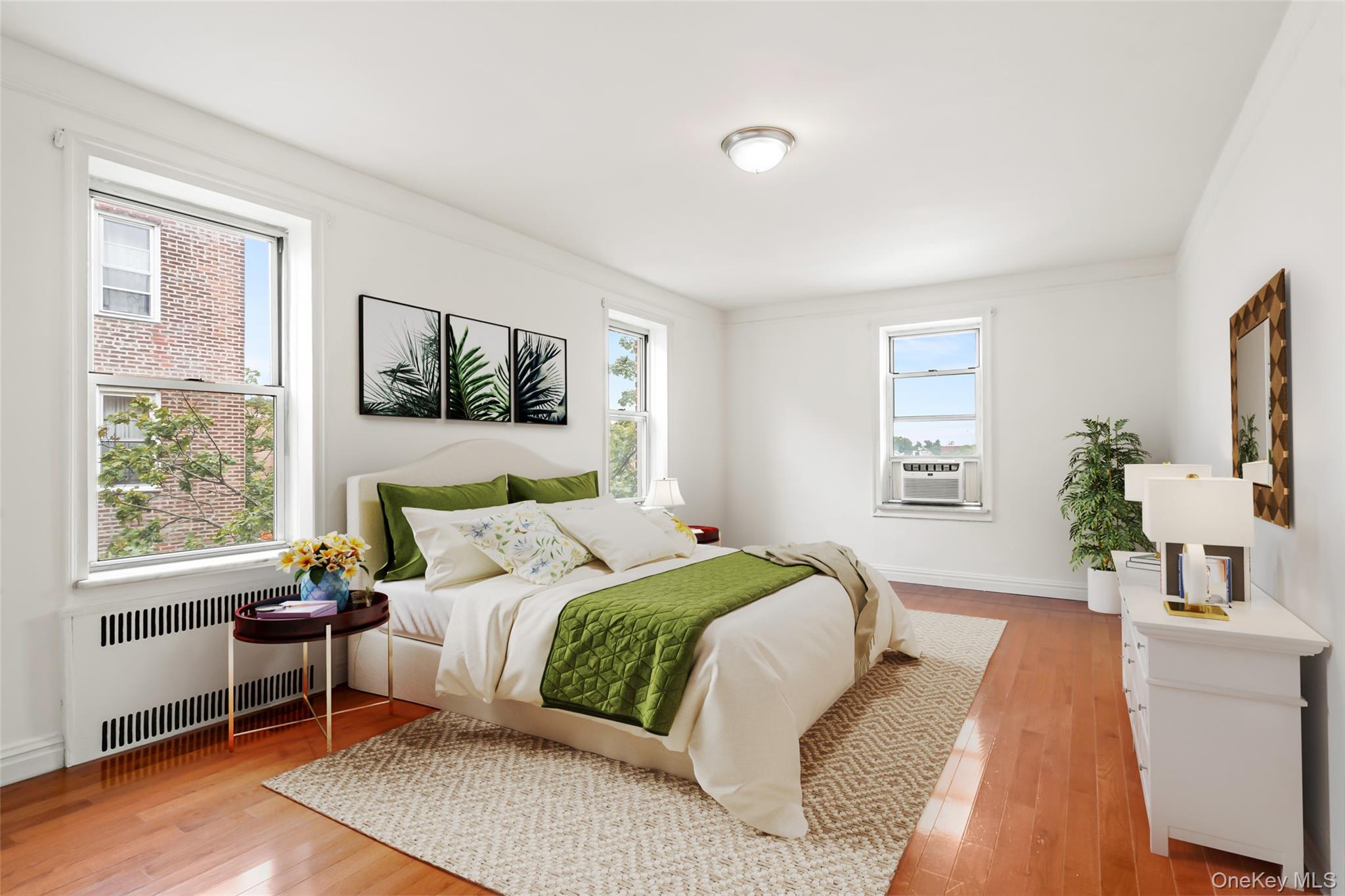 111-39 76th Road # E7, Forest Hills, NY 11375