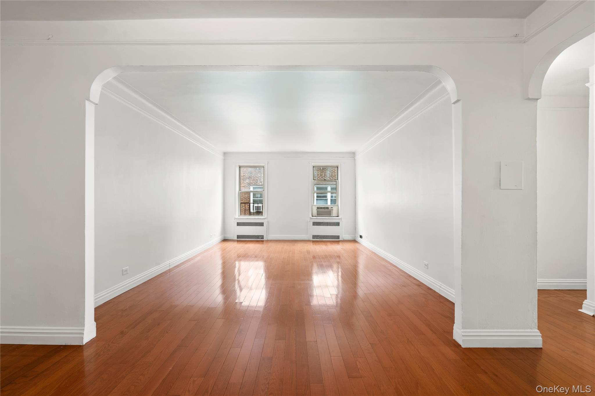 111-39 76th Road # E7, Forest Hills, NY 11375