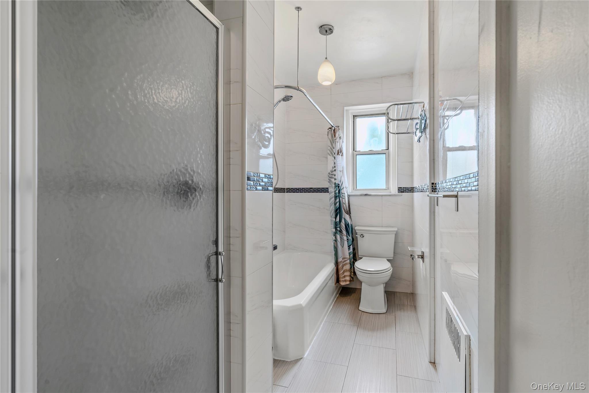 111-39 76th Road # E7, Forest Hills, NY 11375