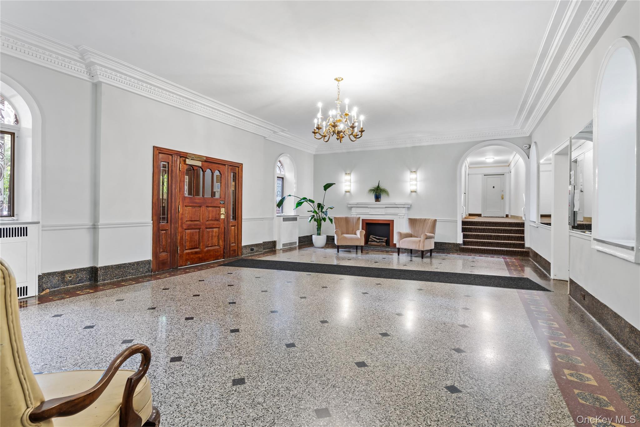 111-39 76th Road # E7, Forest Hills, NY 11375