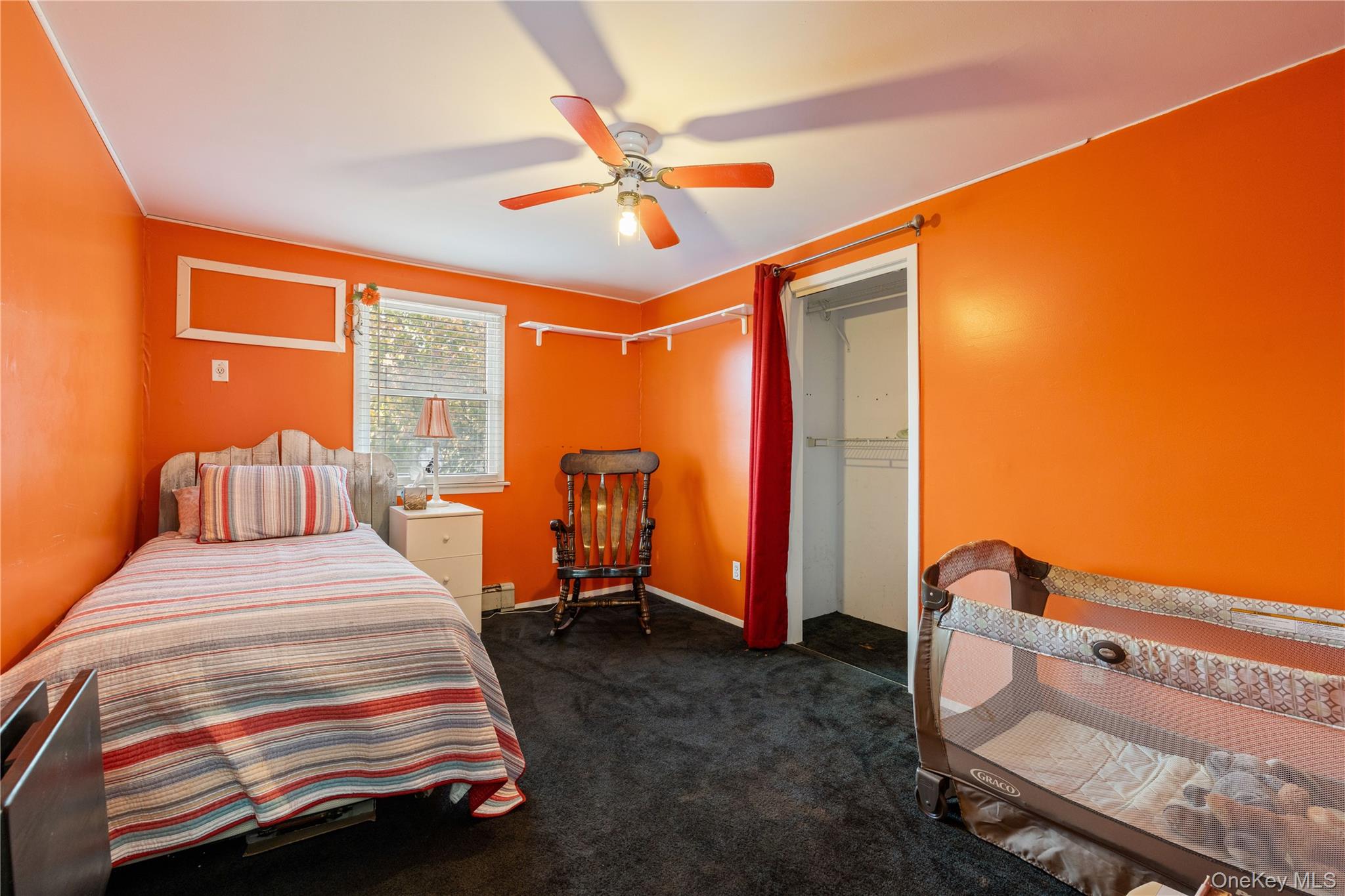 959 N 5th Street, New Hyde Park, NY 11040