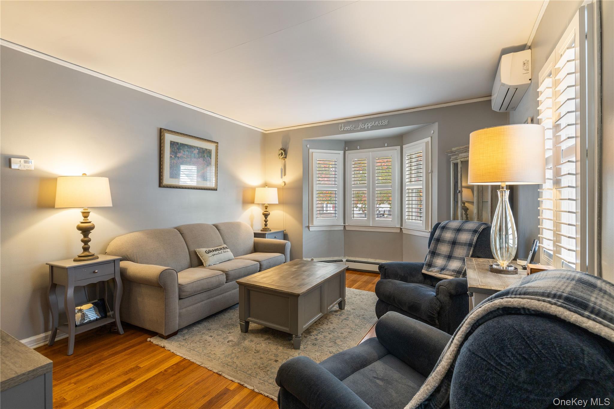 959 N 5th Street, New Hyde Park, NY 11040