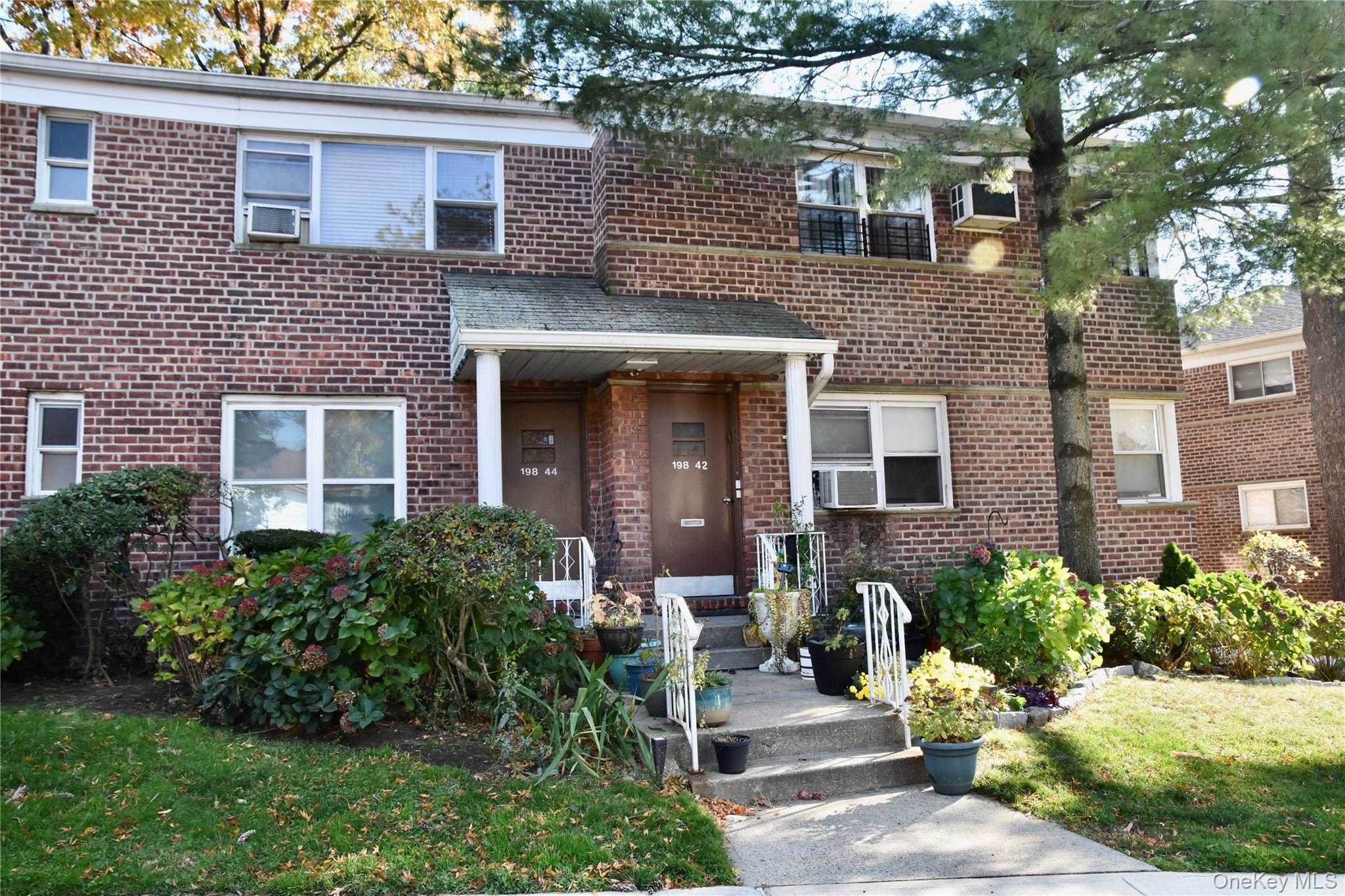198-44 Pompeii Avenue # 1A, Hollis, NY 11423