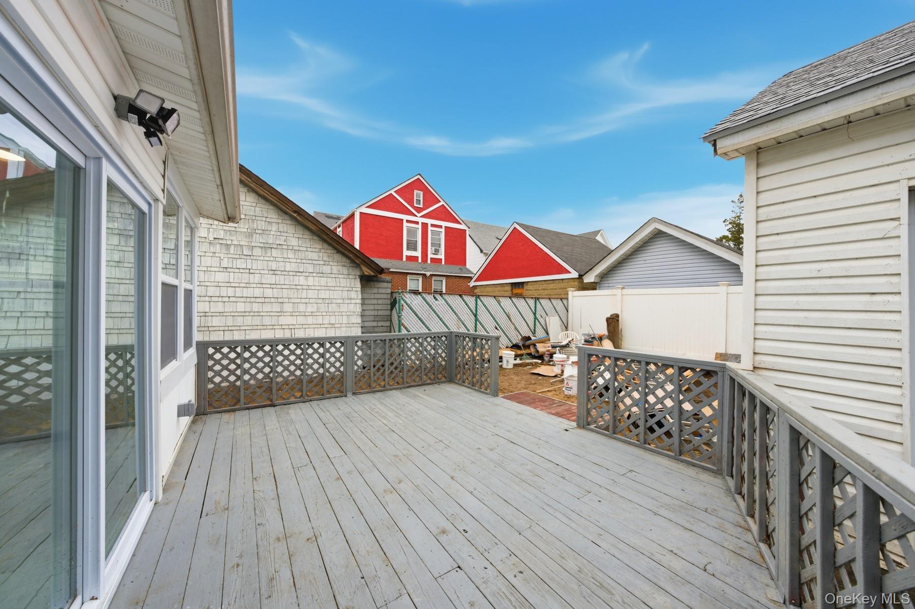 10411 205th Street, Saint Albans, NY 11412