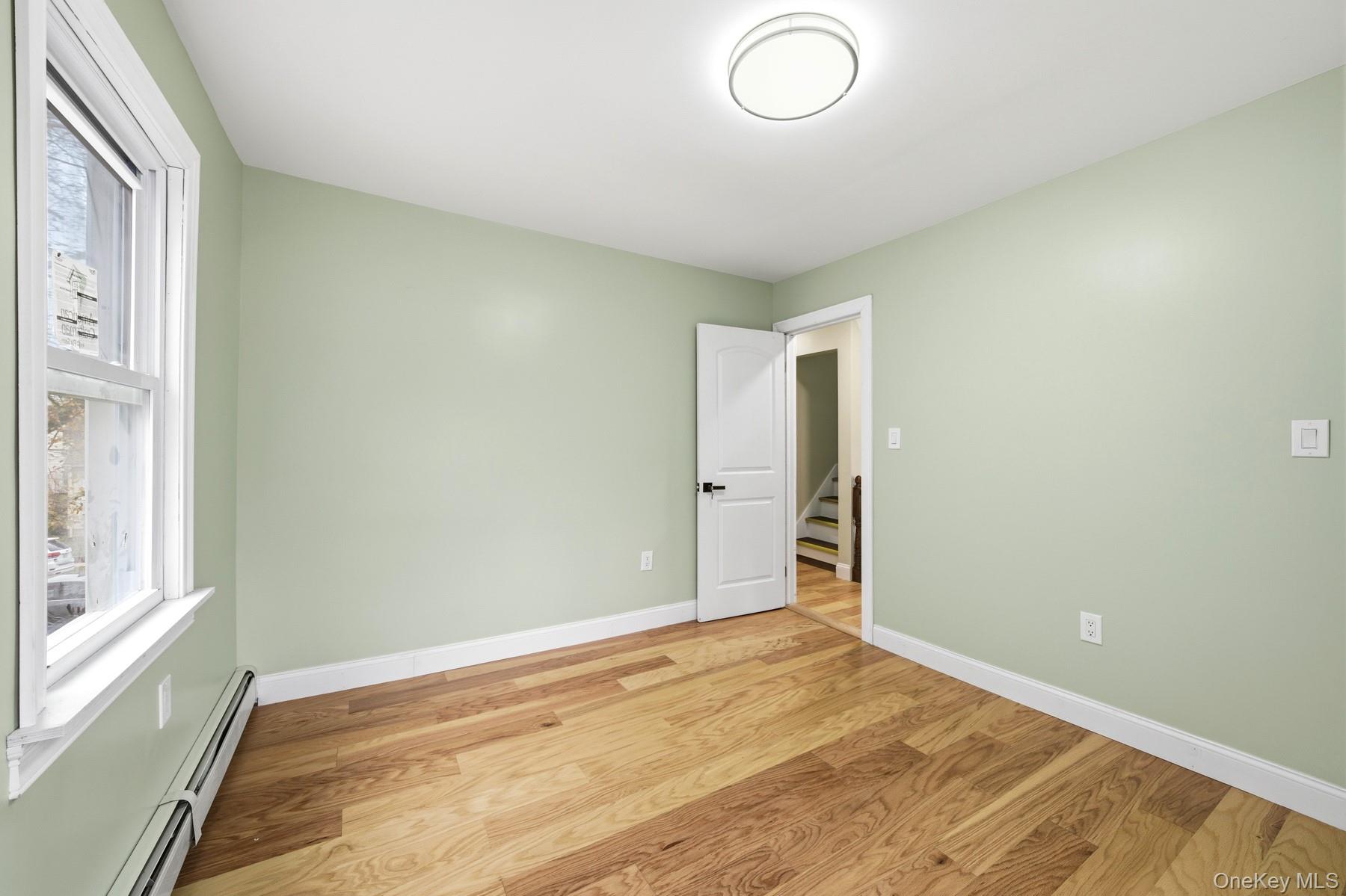 10411 205th Street, Saint Albans, NY 11412