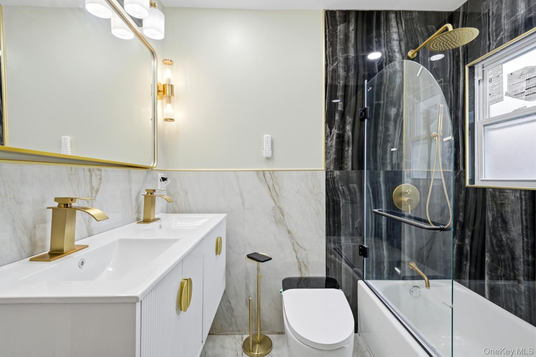 10411 205th Street, Saint Albans, NY 11412