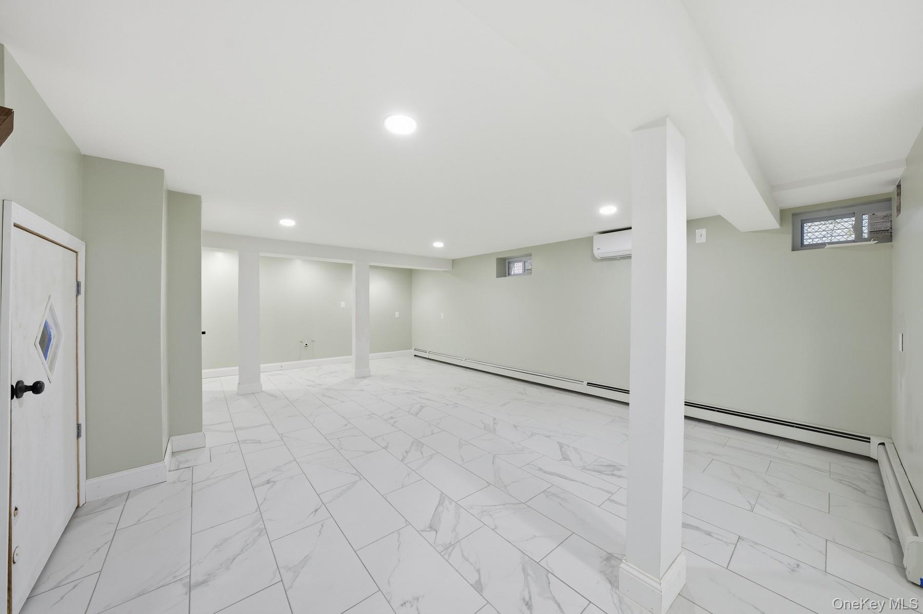 10411 205th Street, Saint Albans, NY 11412