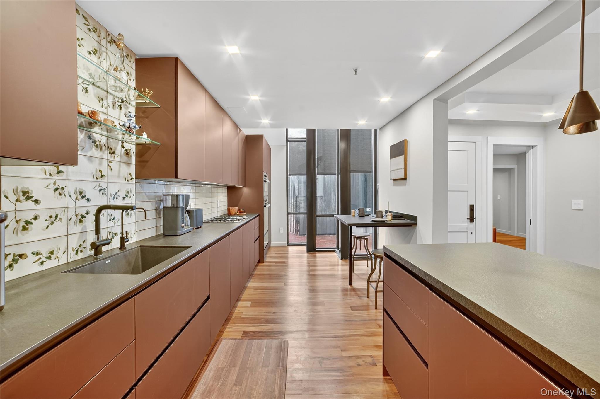 428 Pine Grove Lane, Hartsdale, NY 10530