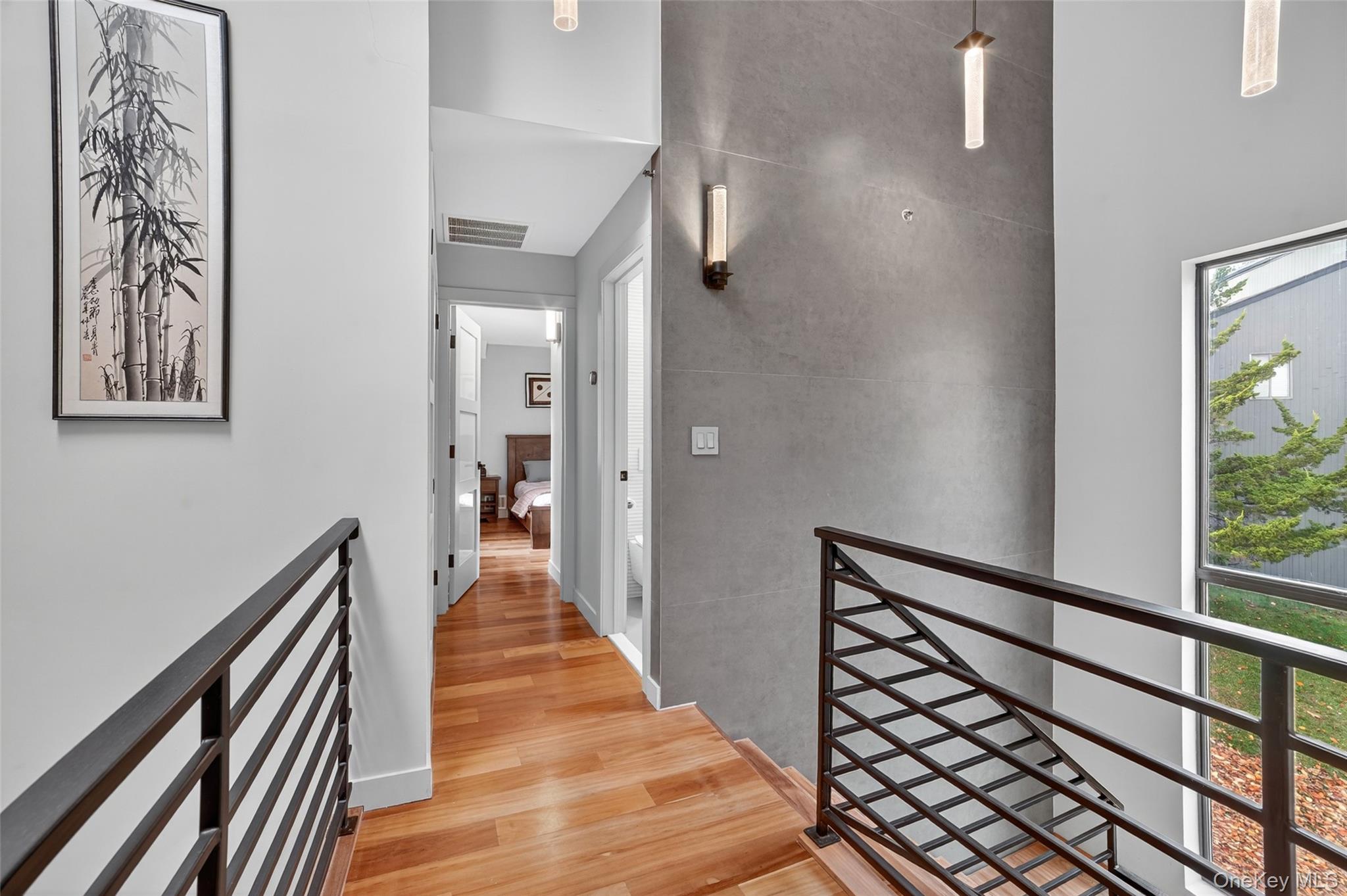 428 Pine Grove Lane, Hartsdale, NY 10530