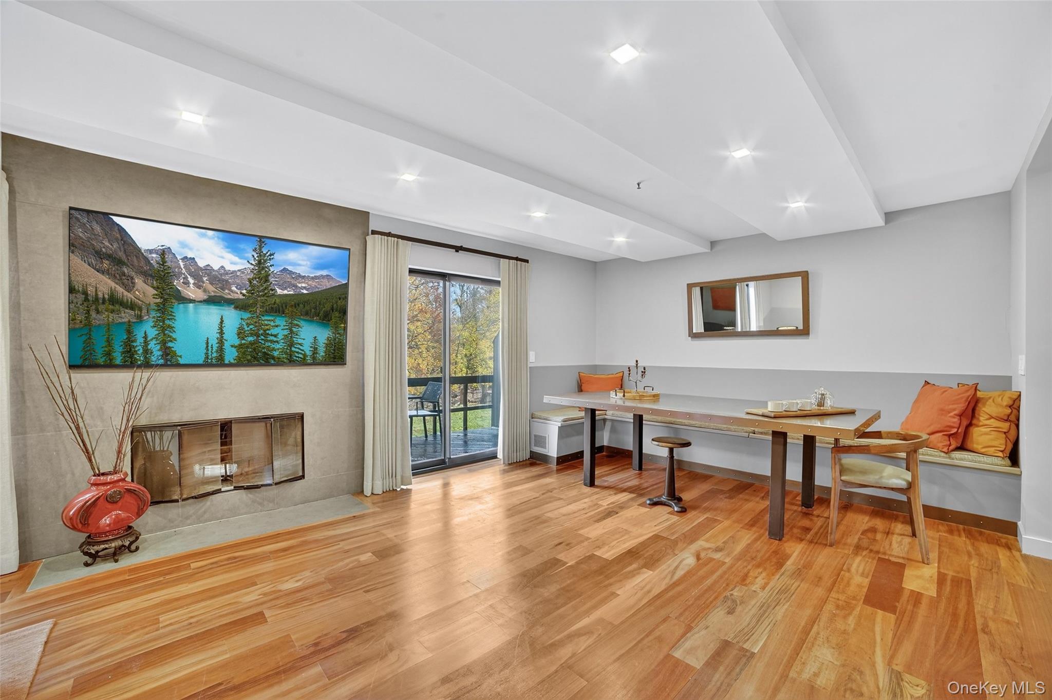 428 Pine Grove Lane, Hartsdale, NY 10530