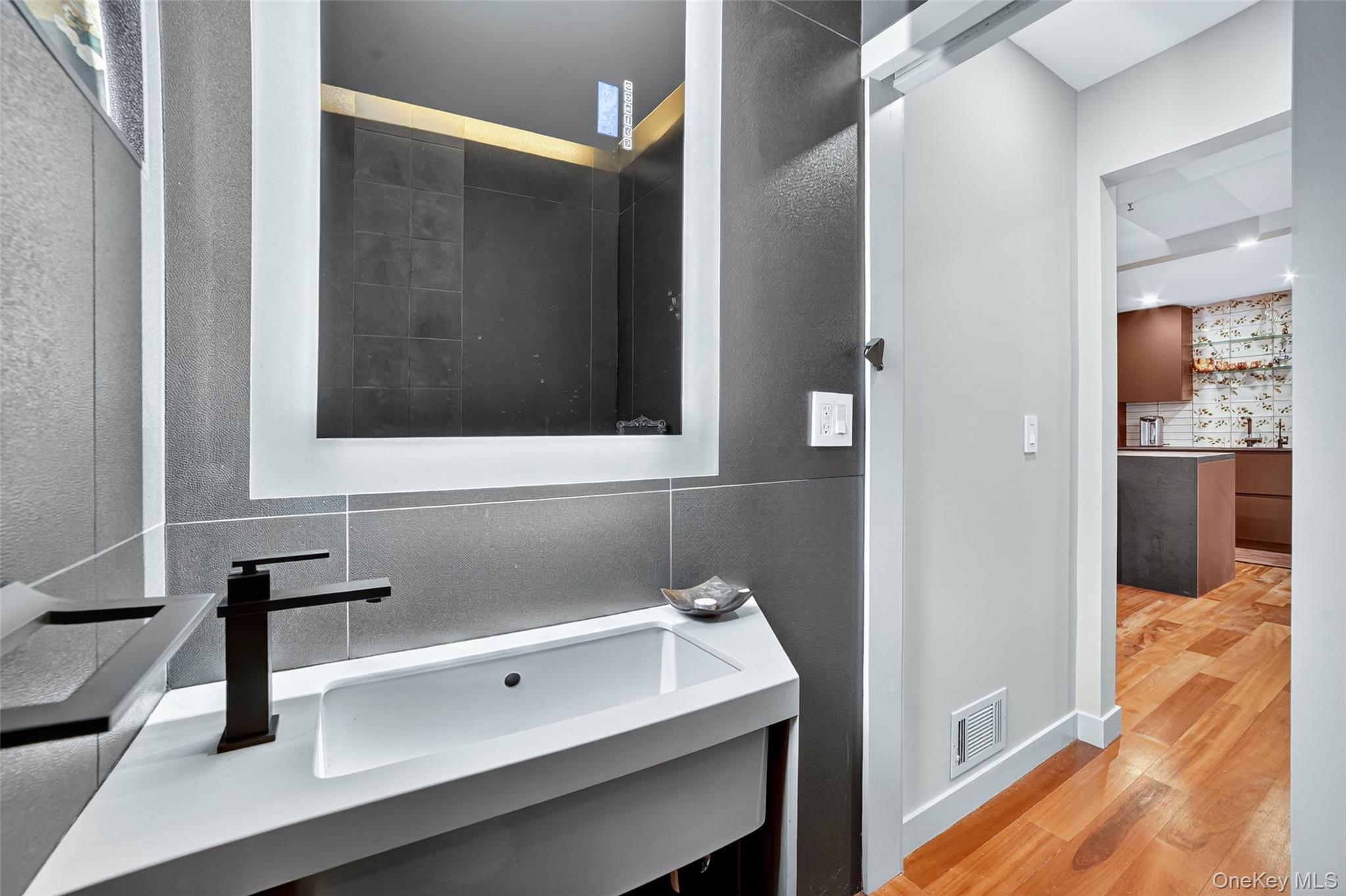 428 Pine Grove Lane, Hartsdale, NY 10530