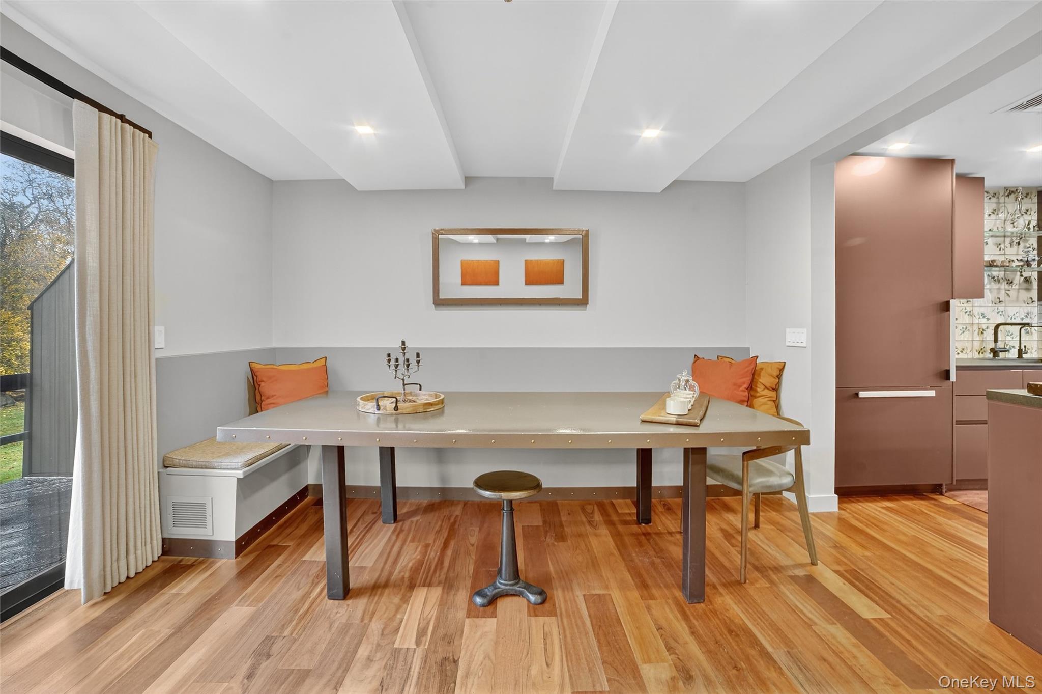 428 Pine Grove Lane, Hartsdale, NY 10530