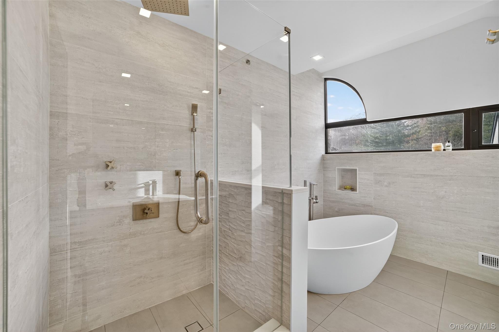 428 Pine Grove Lane, Hartsdale, NY 10530