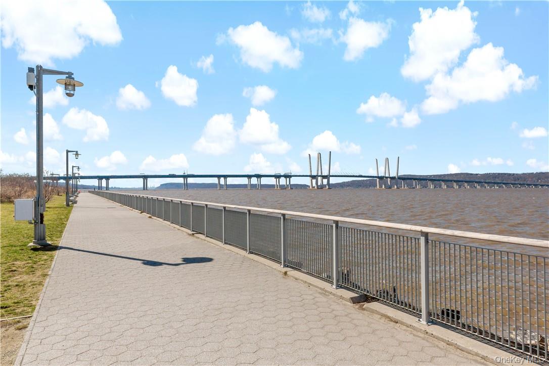 45 Hudson View Way Way # 400, Tarrytown, NY 10591