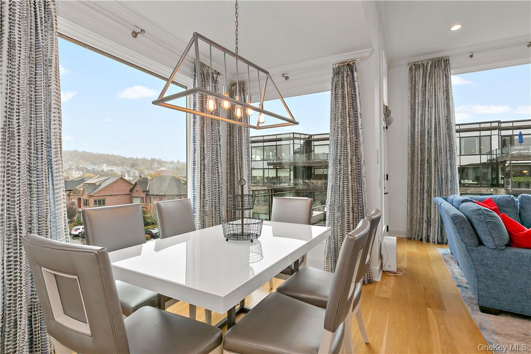 45 Hudson View Way Way # 400, Tarrytown, NY 10591