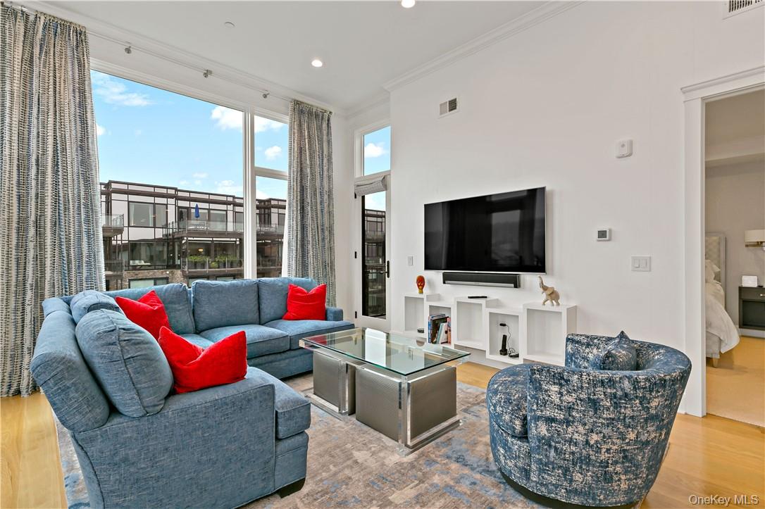 45 Hudson View Way Way # 400, Tarrytown, NY 10591