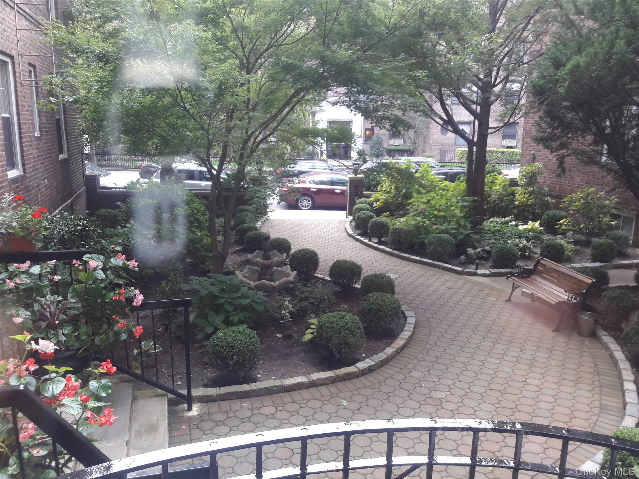 11007 73rd Road # 3K, Forest Hills, NY 11375