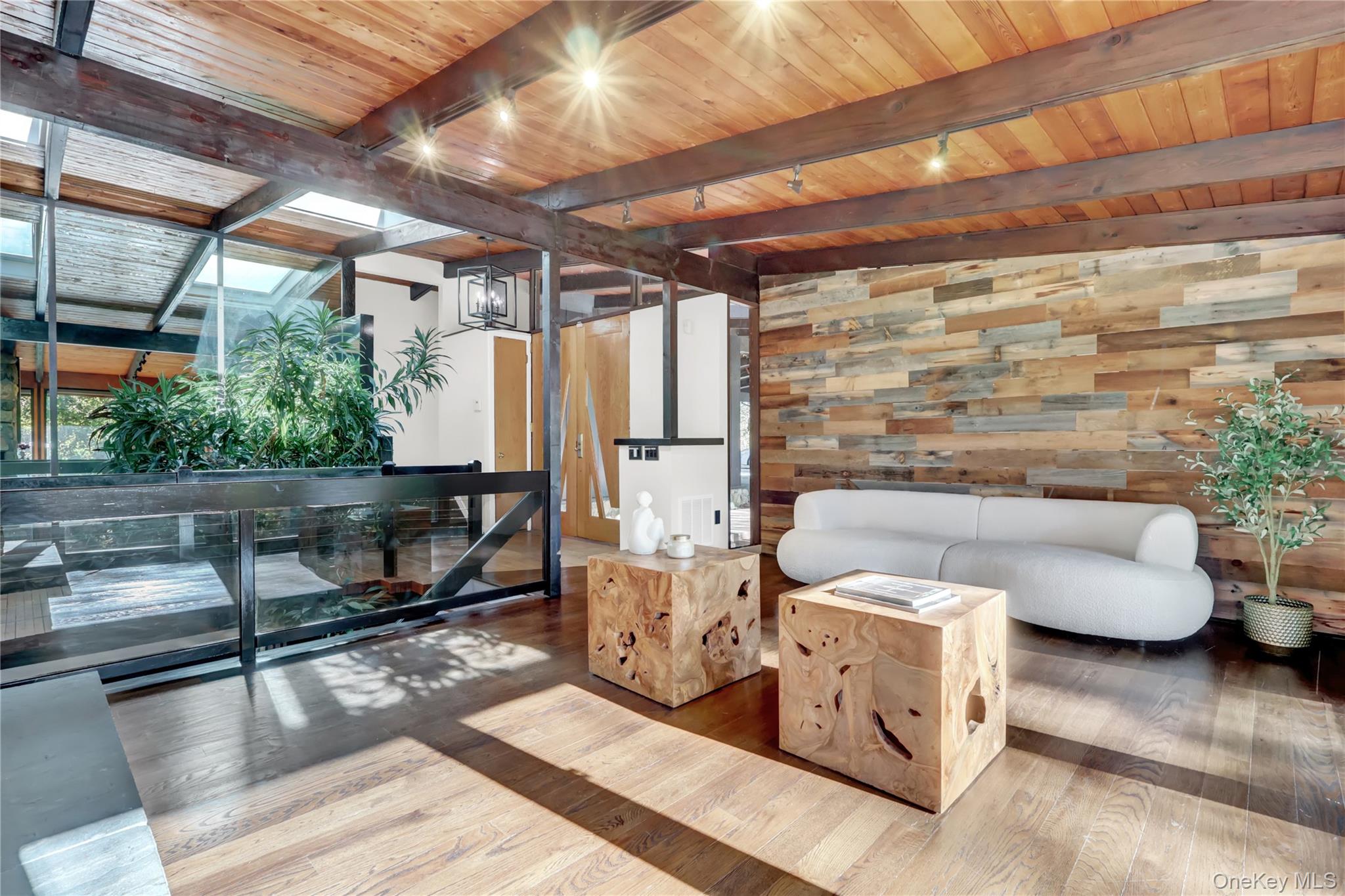 131 Oakside Drive, Smithtown, NY 11787