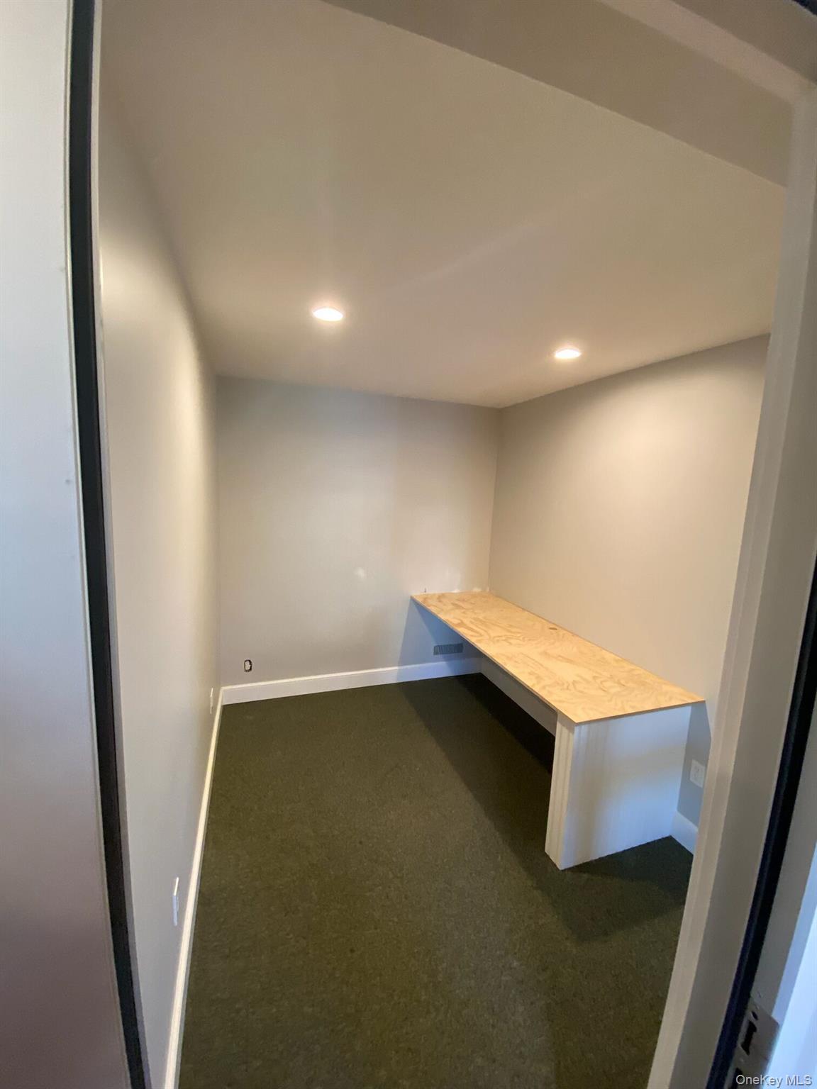 555 E Boston Post Road, Mamaroneck, NY 10543