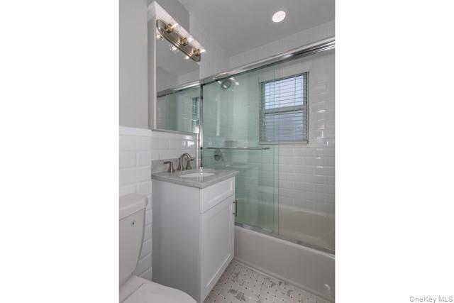 10 Laramie Road # 10-1, West Babylon, NY 11704