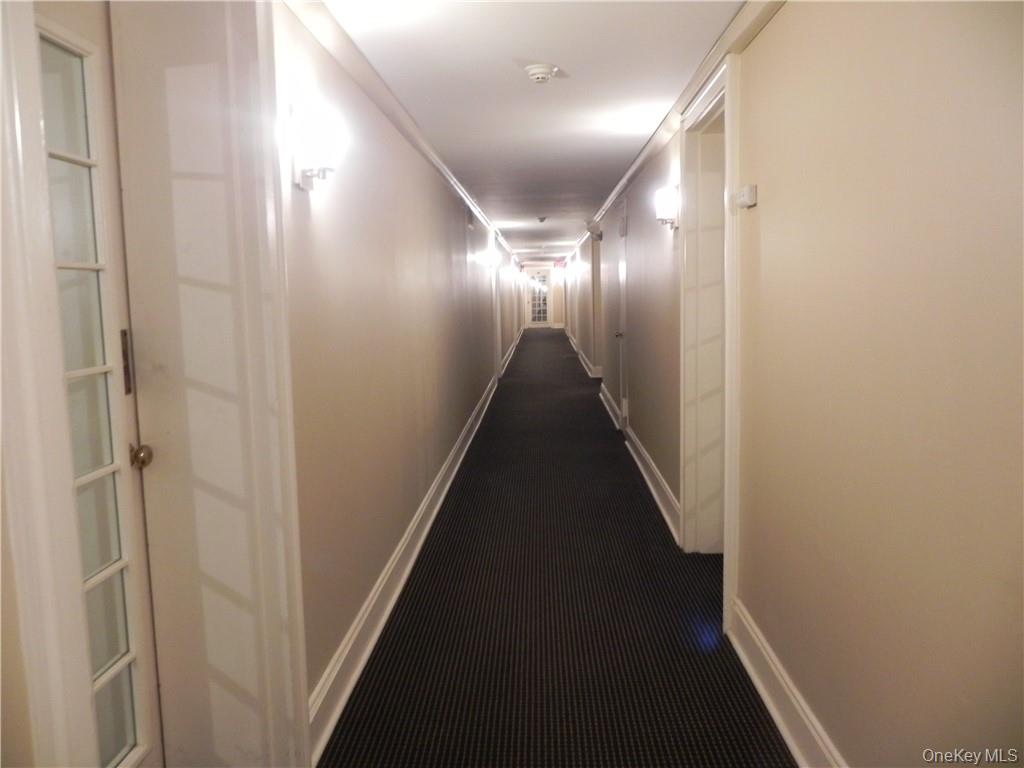 1 Consulate Drive # 110, Tuckahoe, NY 10707