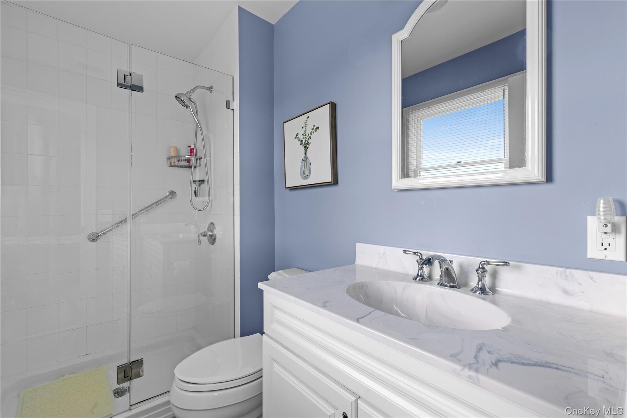 56 Dougs Lane, South Jamesport, NY 11970