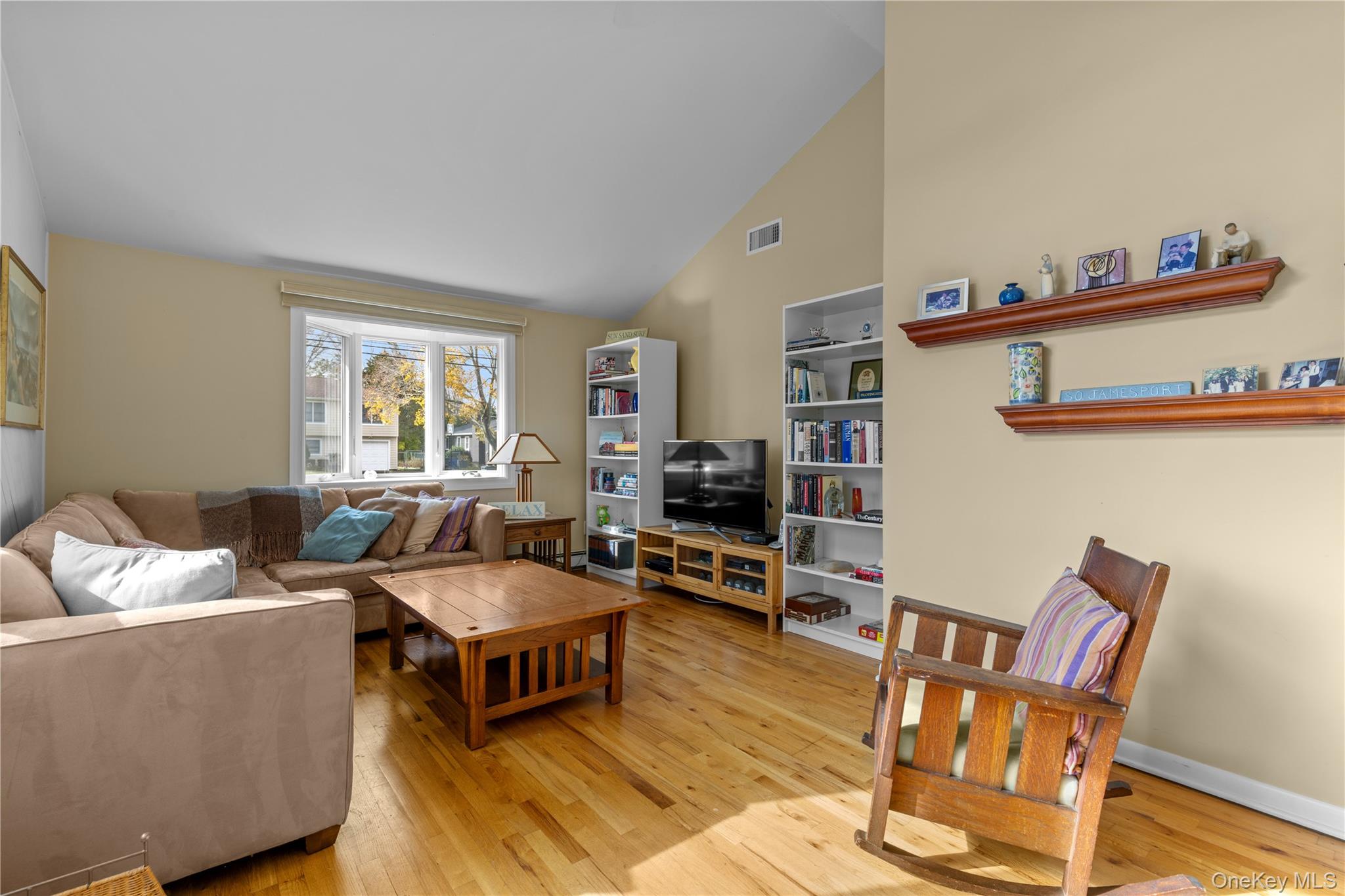 56 Dougs Lane, South Jamesport, NY 11970