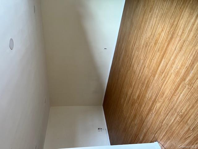 120 Horton Highway # A9, Mineola, NY 11501