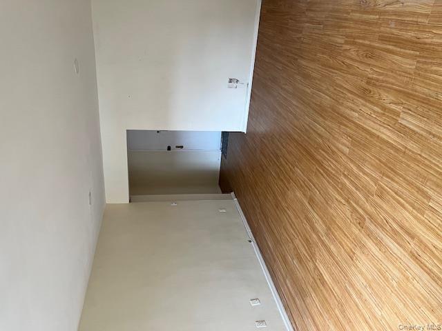 120 Horton Highway # A9, Mineola, NY 11501