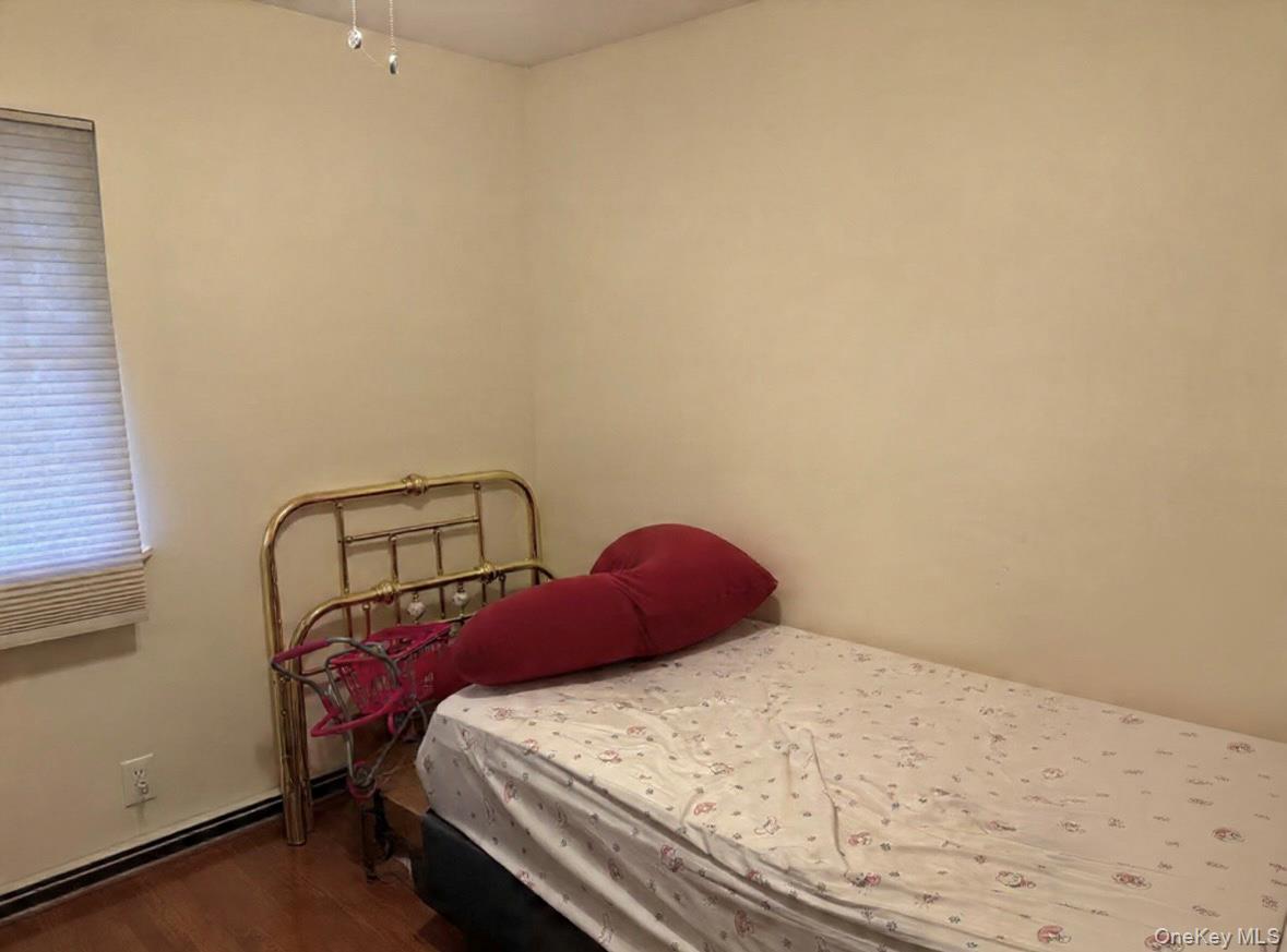 141-143 Oakdale Bohemia Road, Oakdale, NY 11769