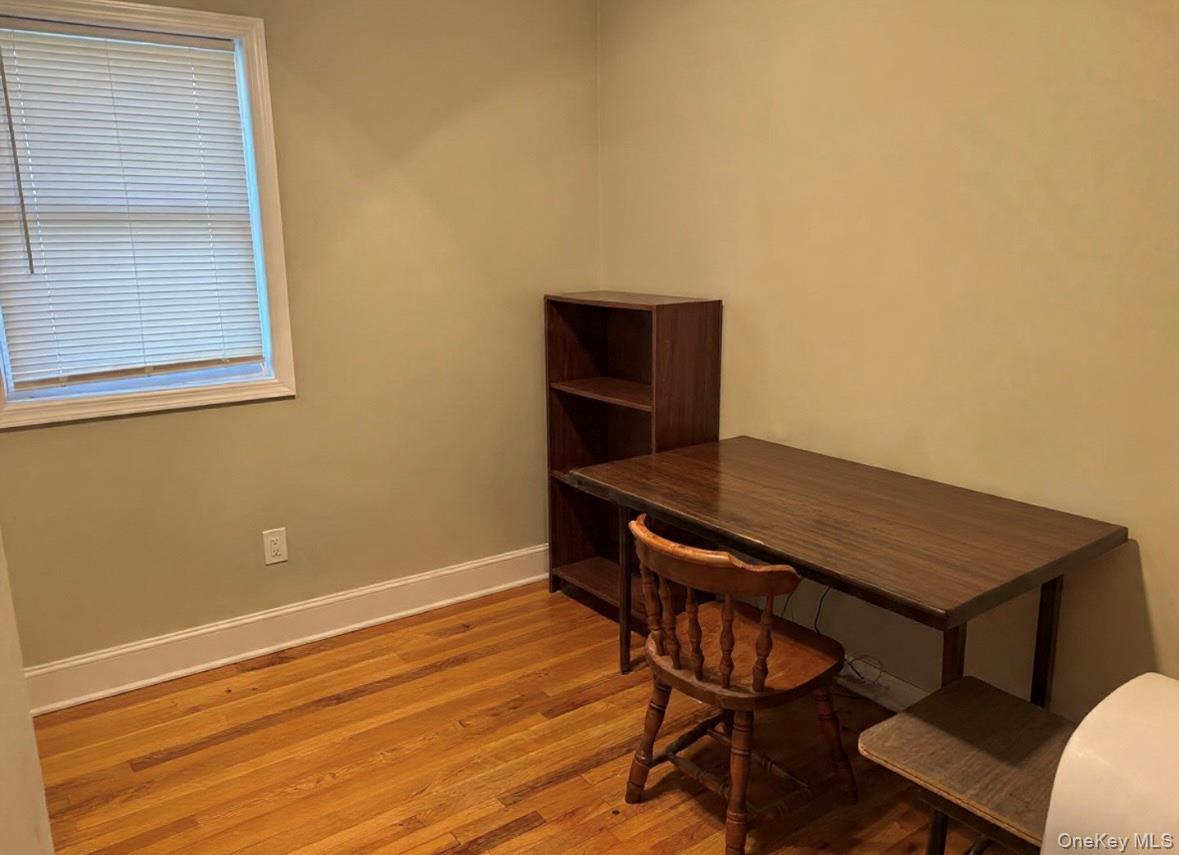 141-143 Oakdale Bohemia Road, Oakdale, NY 11769