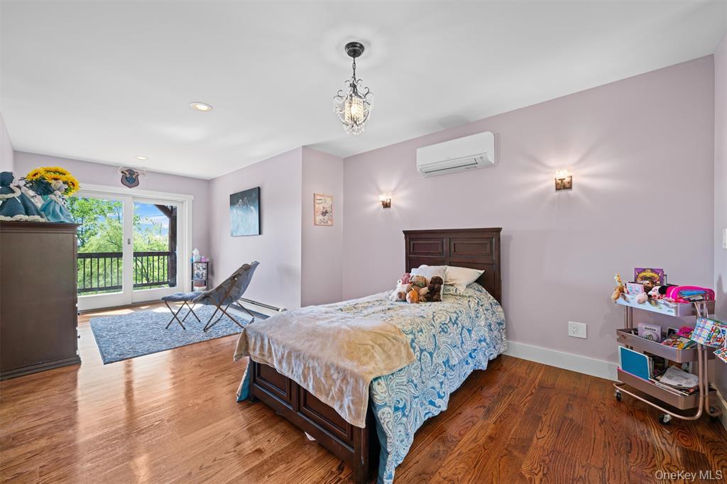 535 County Route 22, Middletown, NY 10940