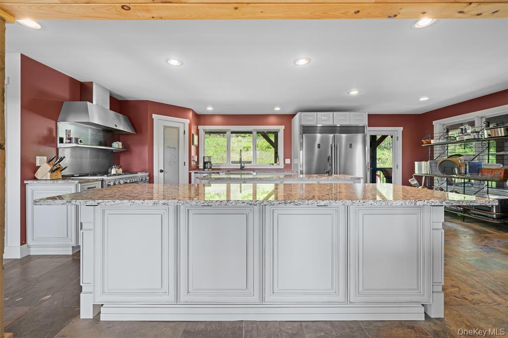 535 County Route 22, Middletown, NY 10940