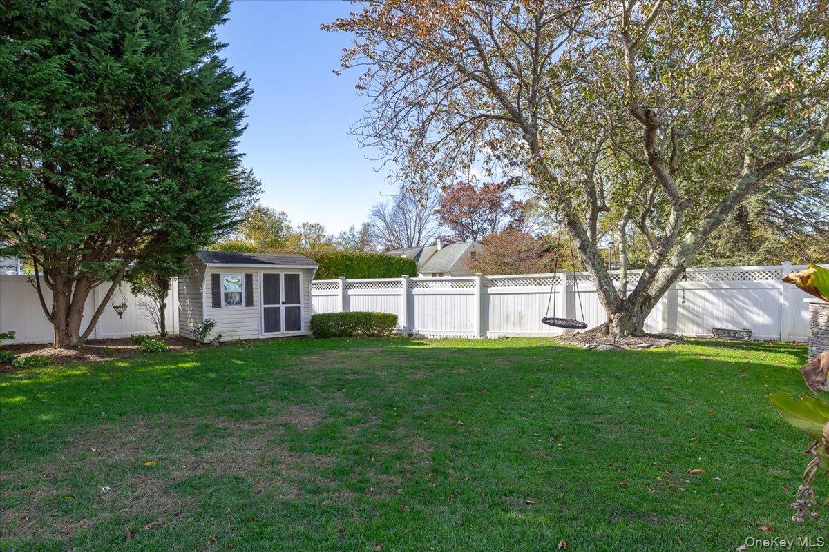 25 Morris Street, Port Jefferson Station, NY 11776