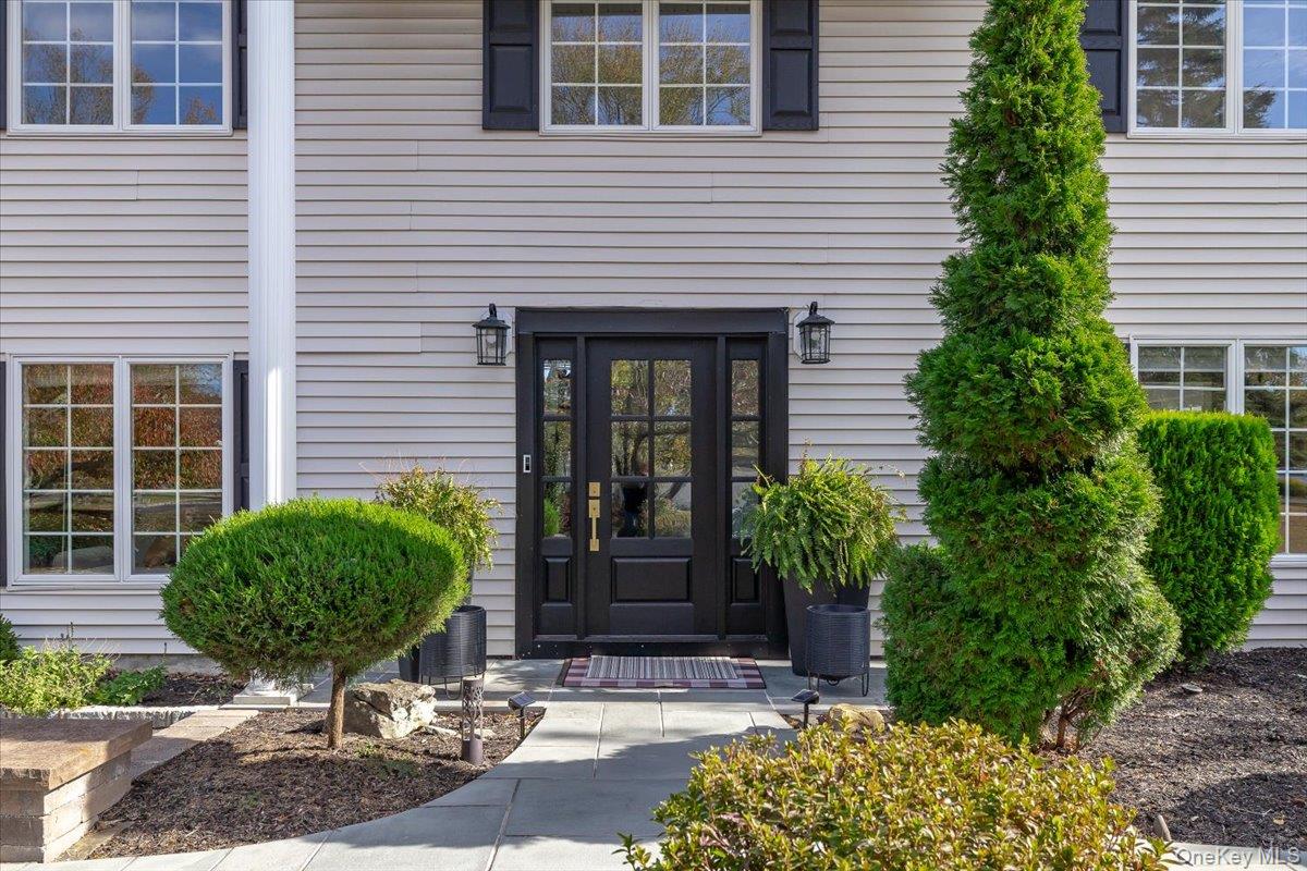 25 Morris Street, Port Jefferson Station, NY 11776