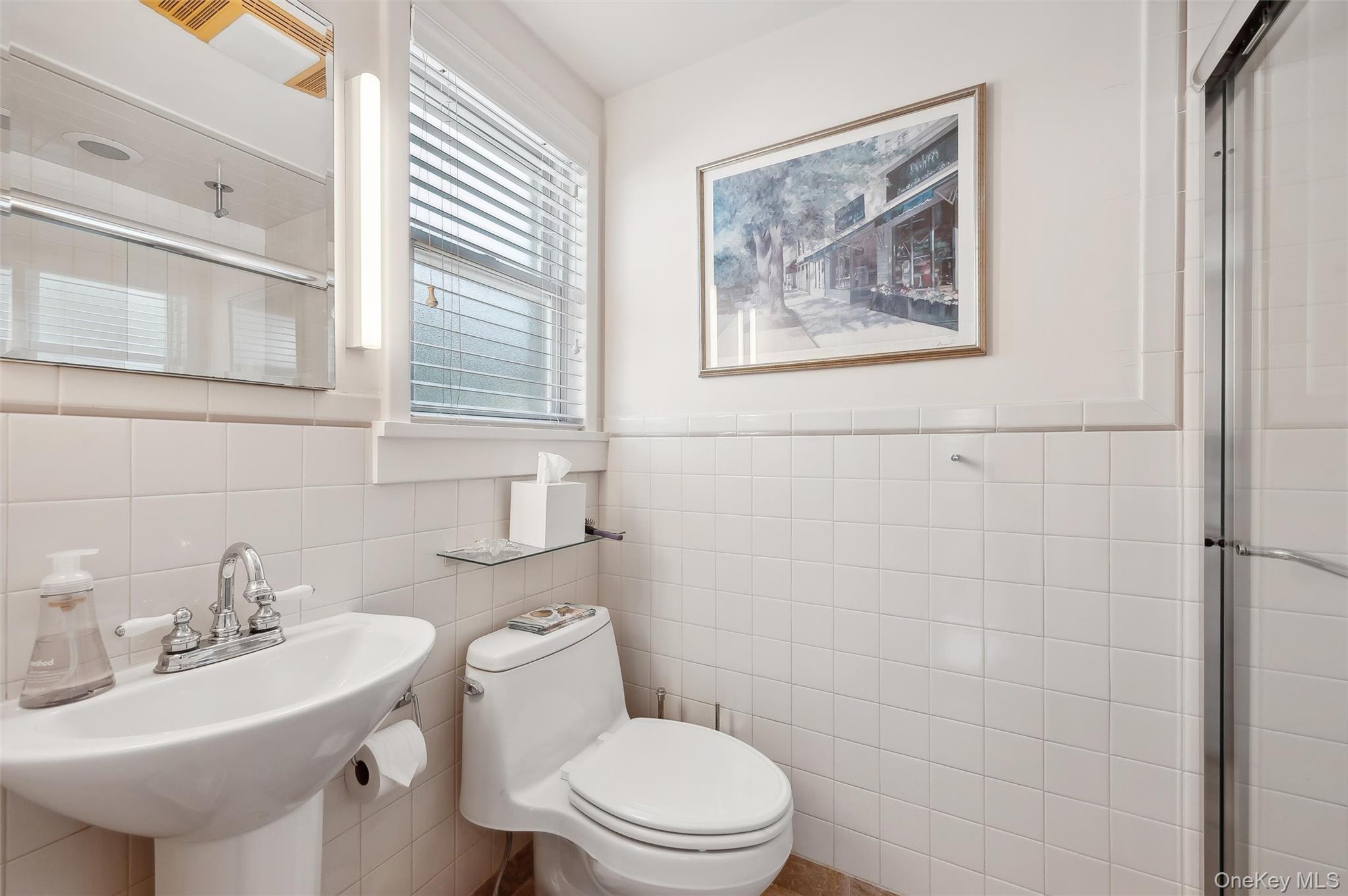 24 Jennings Avenue, Southampton, NY 11968