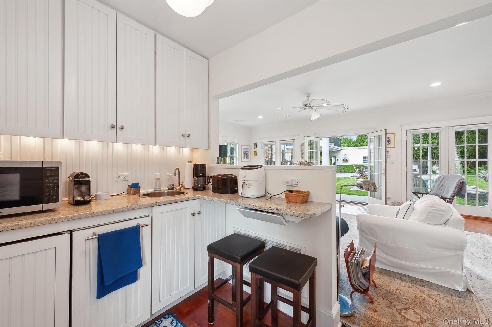 24 Jennings Avenue, Southampton, NY 11968