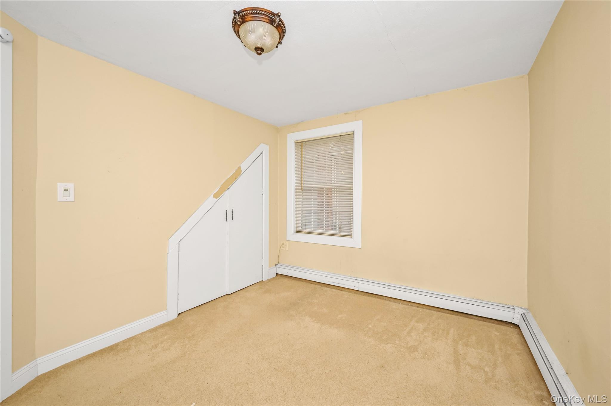 218 Avery Place, Cedarhurst, NY 11516