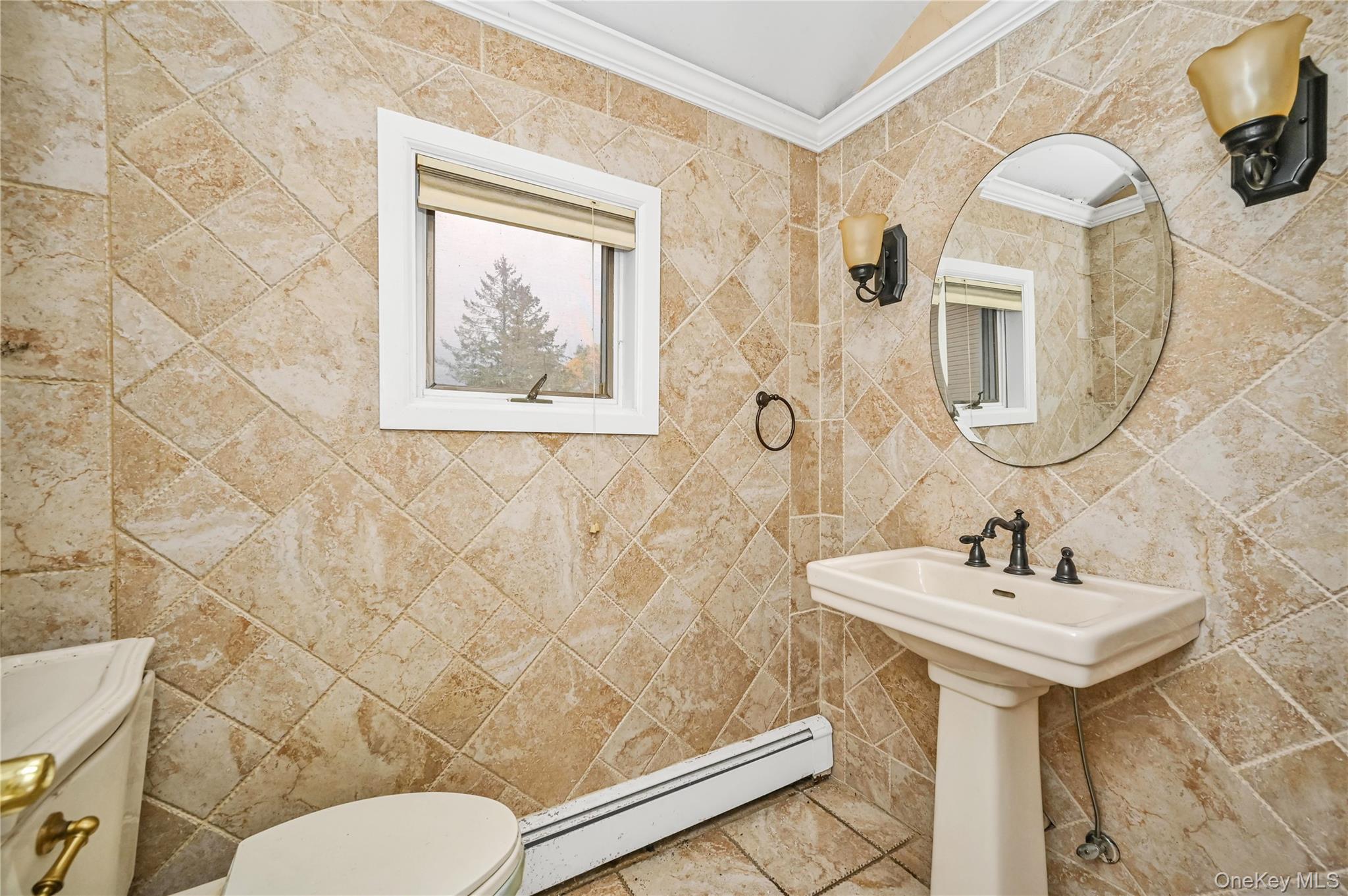 218 Avery Place, Cedarhurst, NY 11516