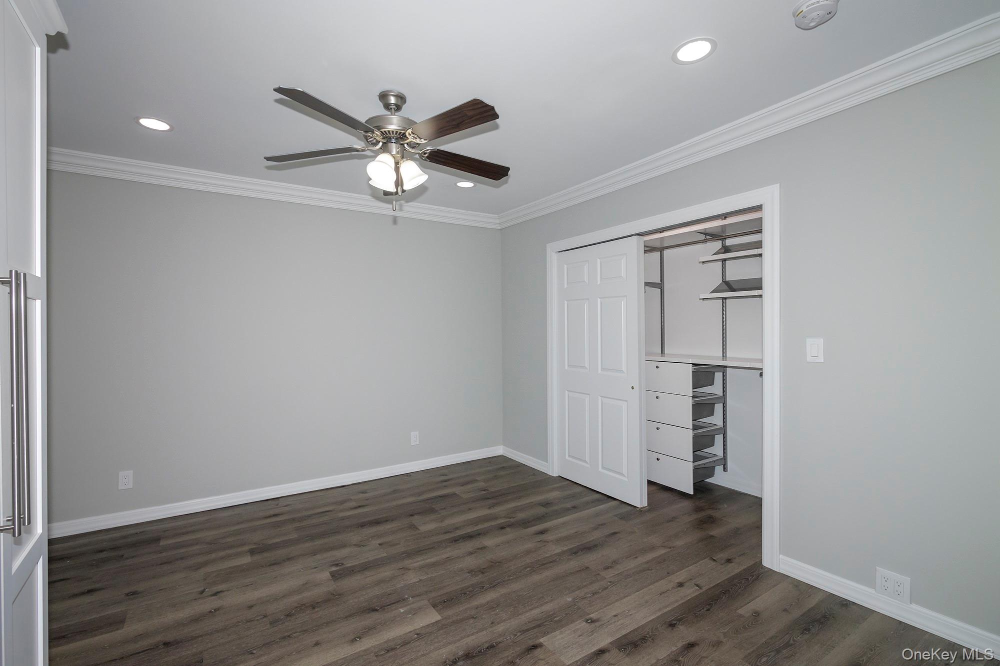 100 North Country Road # 4, Miller Place, NY 11764