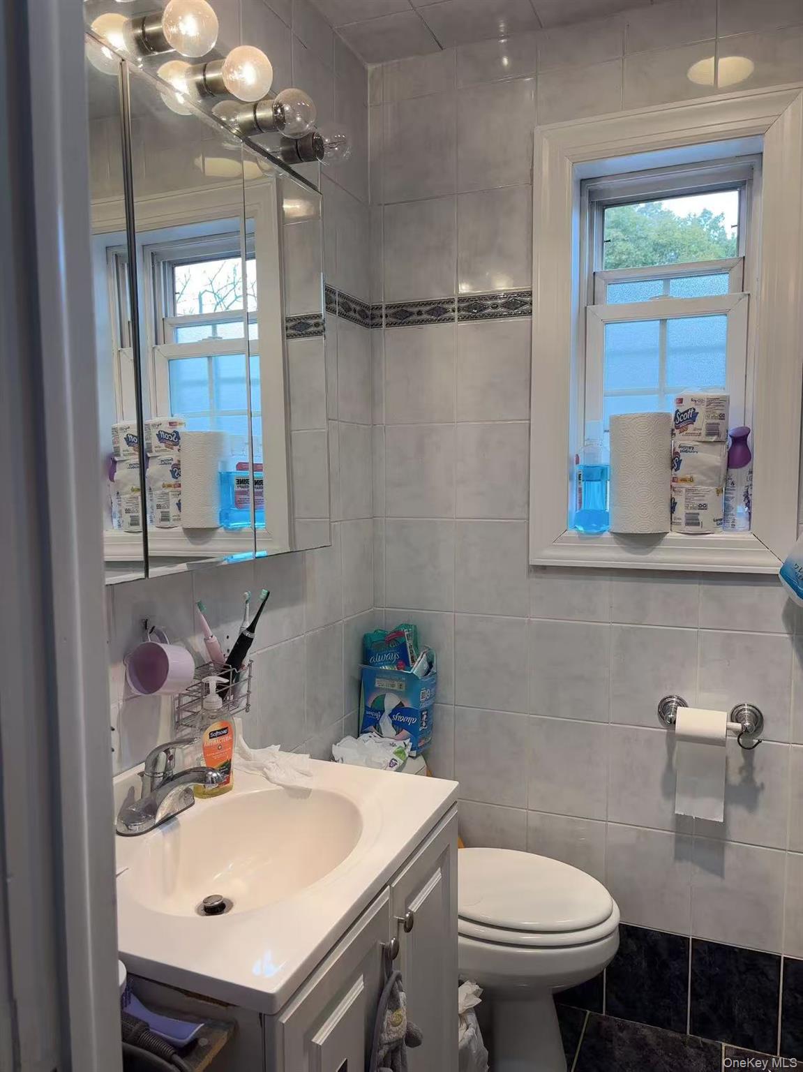 67-60 224th Street # 6760A, Oakland Gardens, NY 11364