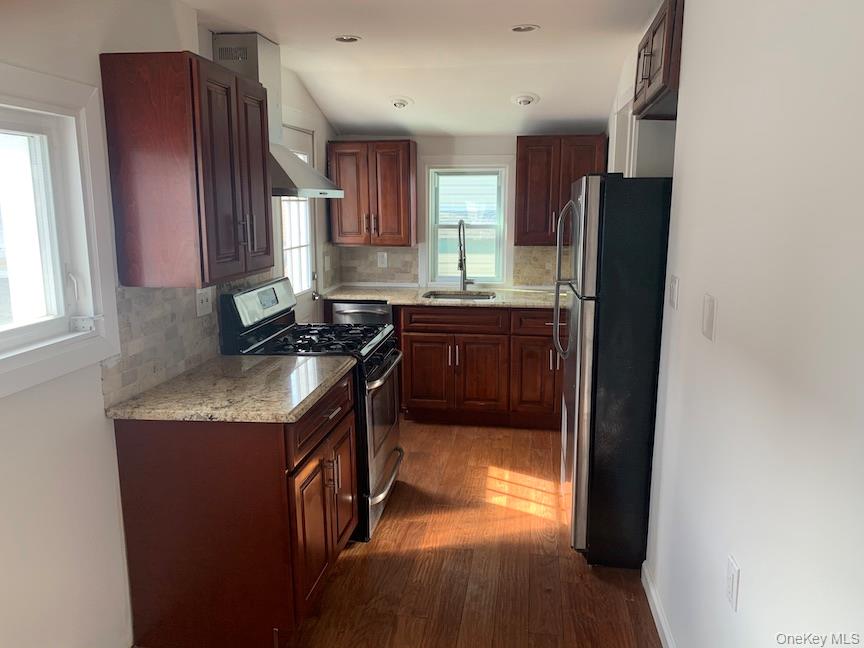 10 Kirgan Court, East Rockaway, NY 11518