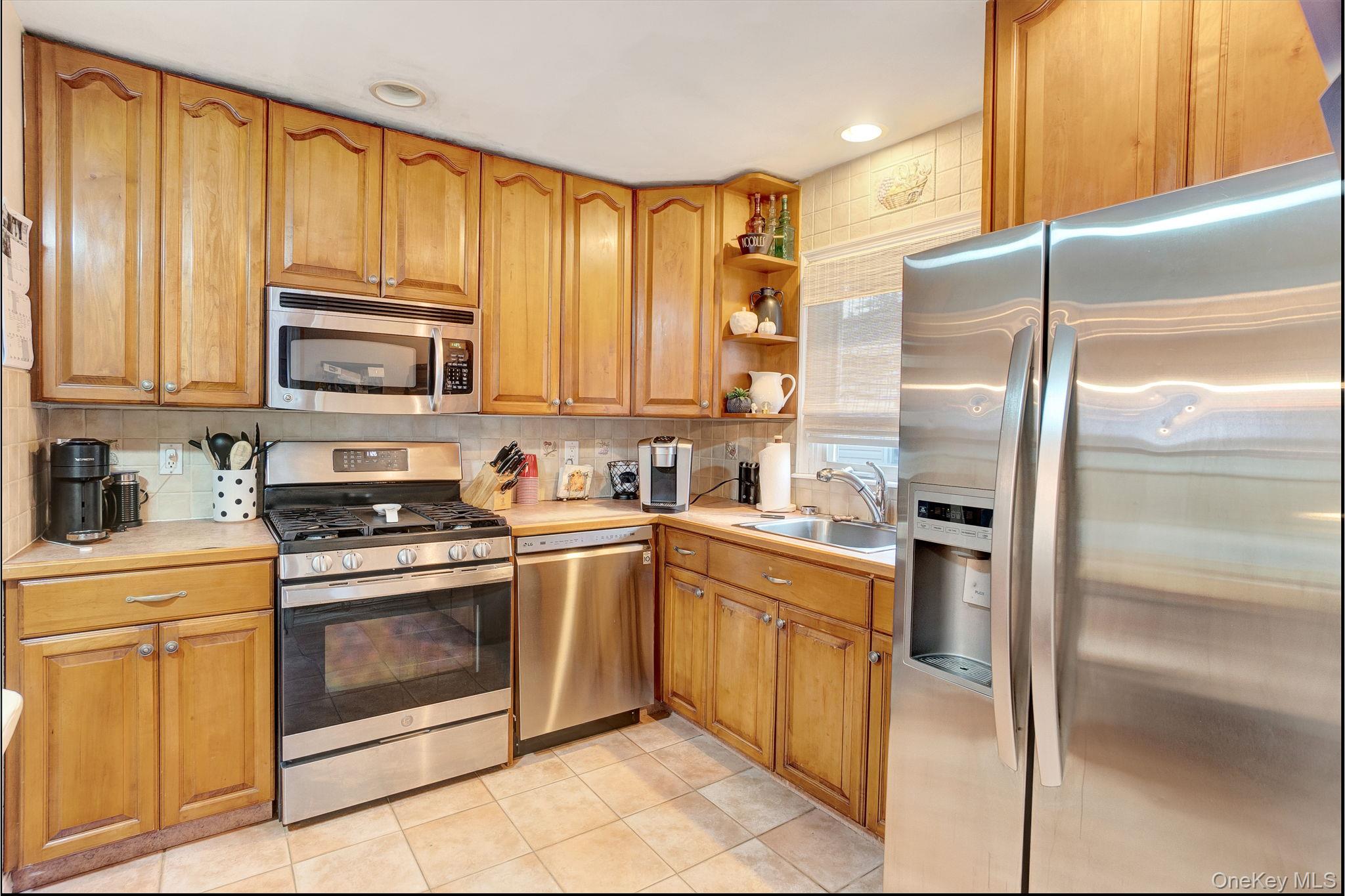 35 Gibson Boulevard, Valley Stream, NY 11581