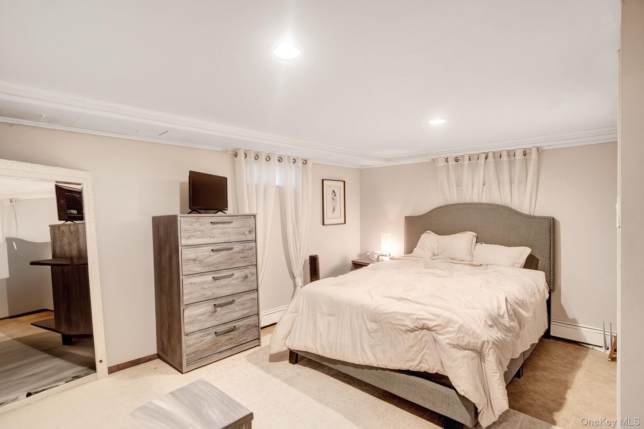 35 Gibson Boulevard, Valley Stream, NY 11581